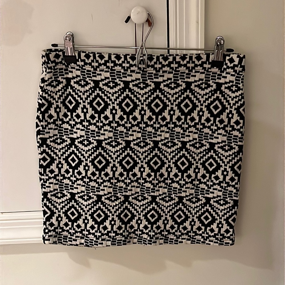 Forever 21 Patterned Mini Skirt